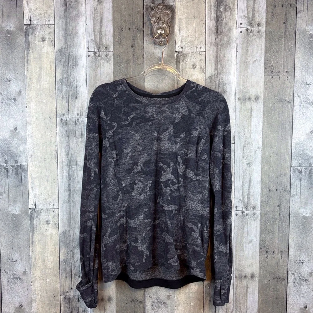 Lululemon Runderful Long Sleeve in Incognito Camo HTR Black Size 12.